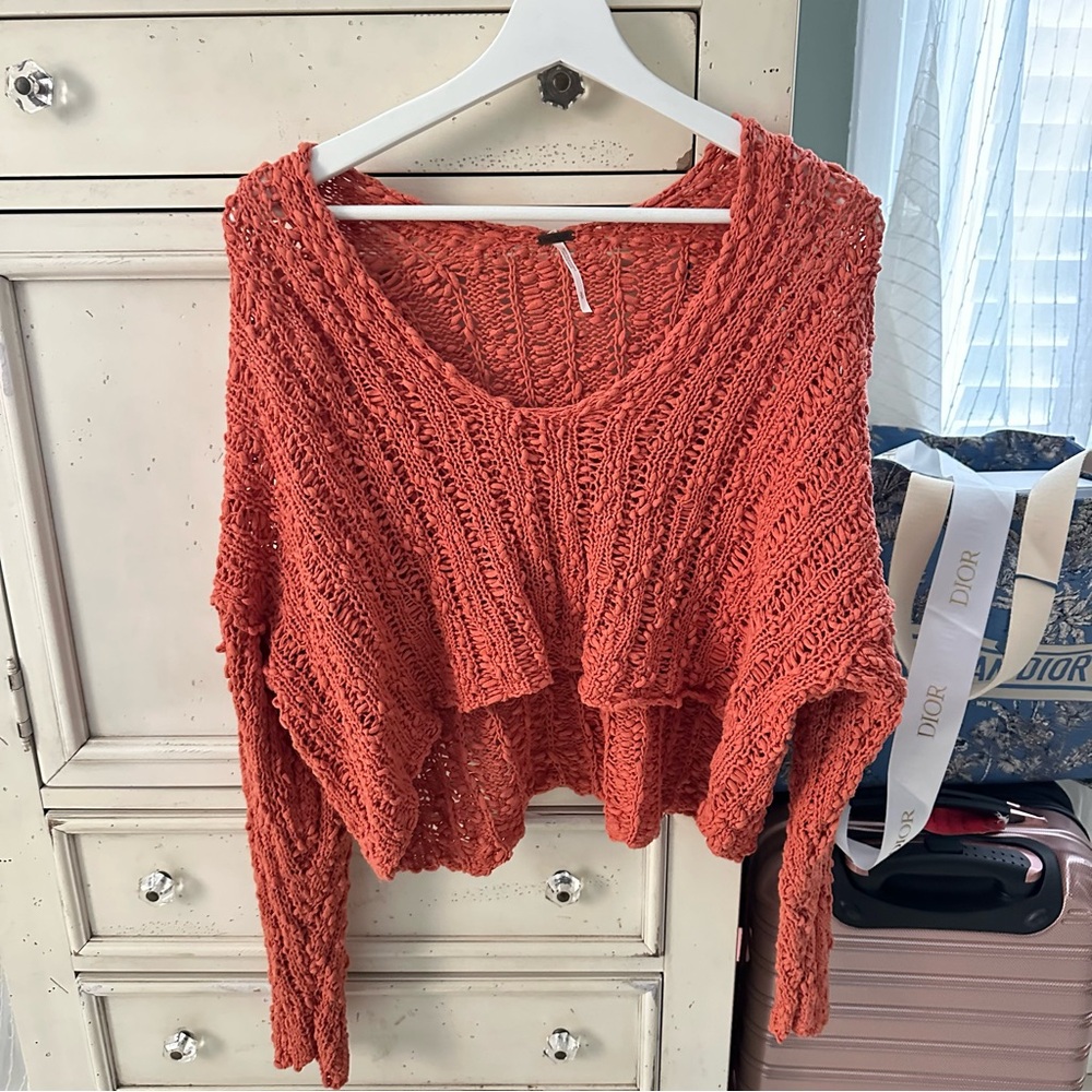 FREE PEOPLE SWEATER